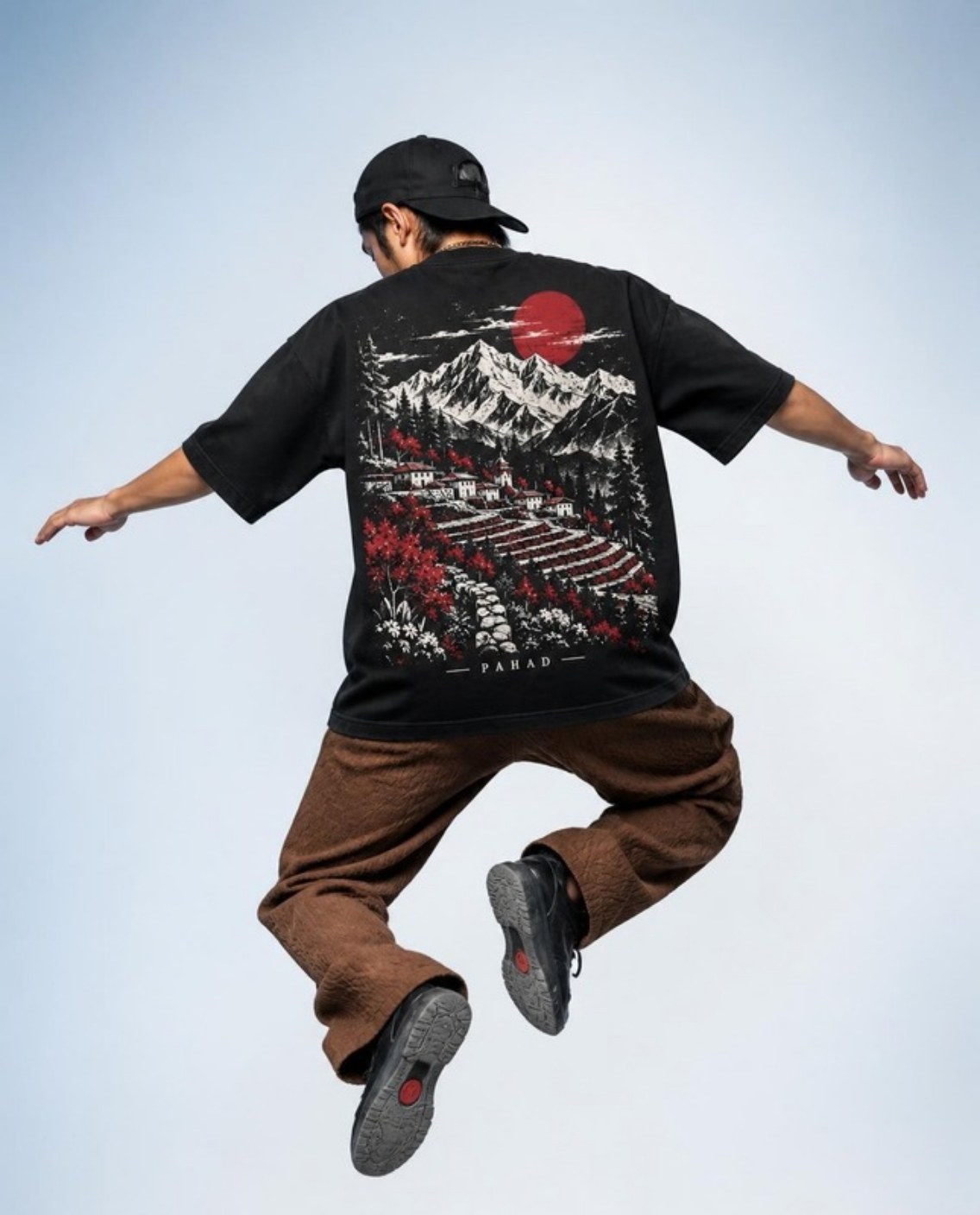 Model wearing the JHUMELO Pahad oversized t-shirt
